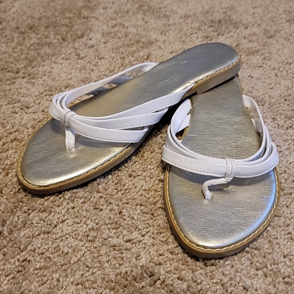 Shoes - Picture 14 of 16
